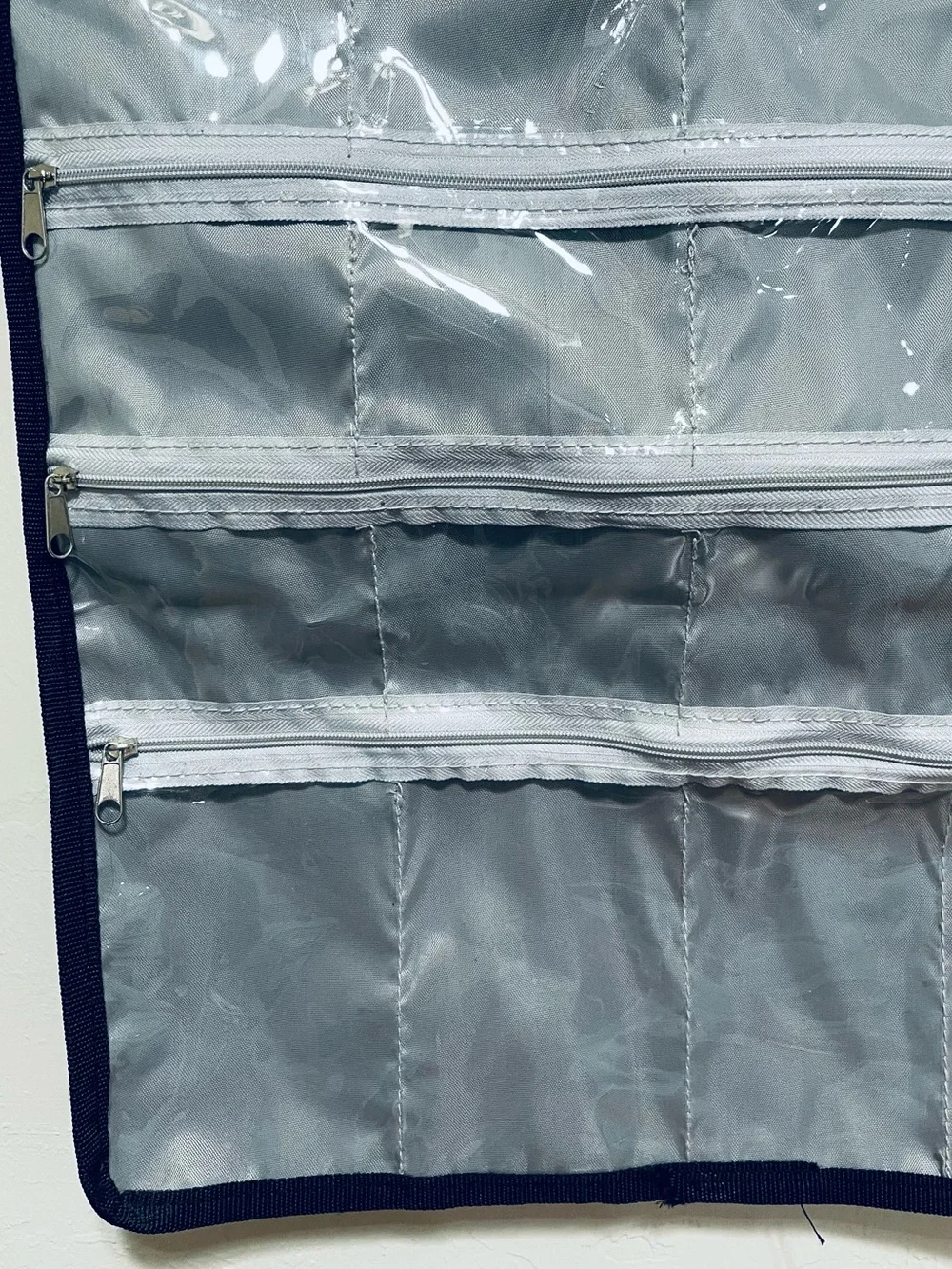 Hanging Jewelry & Accessory Storage Organizer Damask Pattern Folding Travel